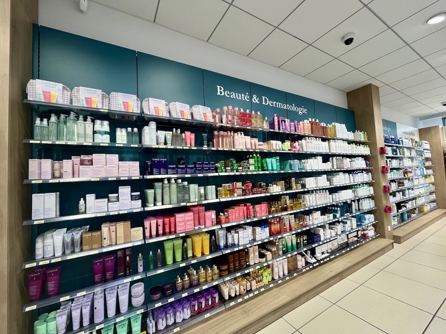 Pharmacie Chene Saint-Amand 10